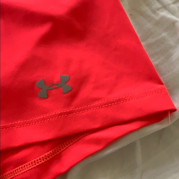 Under Armor - Picture 4 of 4